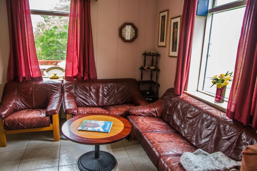 Flateyri Korpudalur Hi Hostel מראה חיצוני תמונה